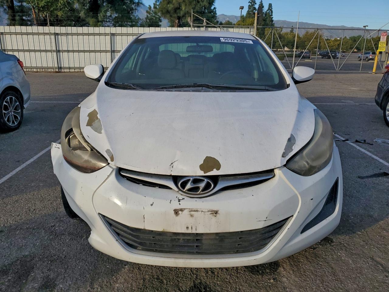 2015 HYUNDAI ELANTRA SE photo 5