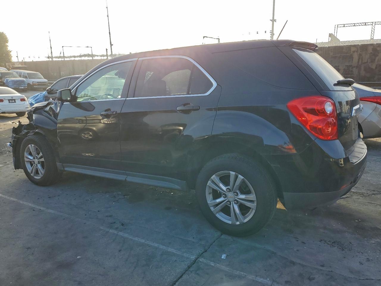 2015 CHEVROLET EQUINOX LS photo 2