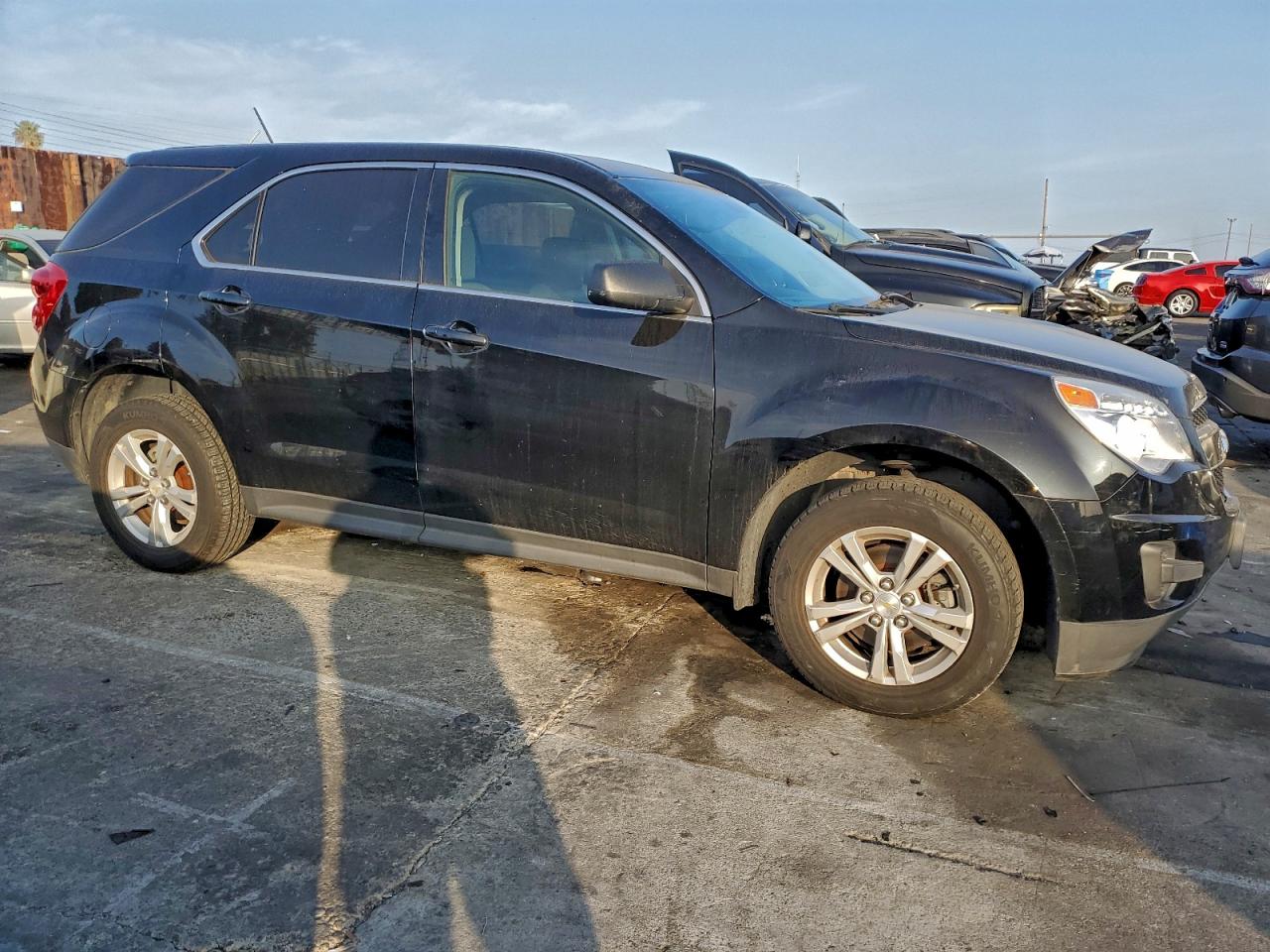 2015 CHEVROLET EQUINOX LS photo 4