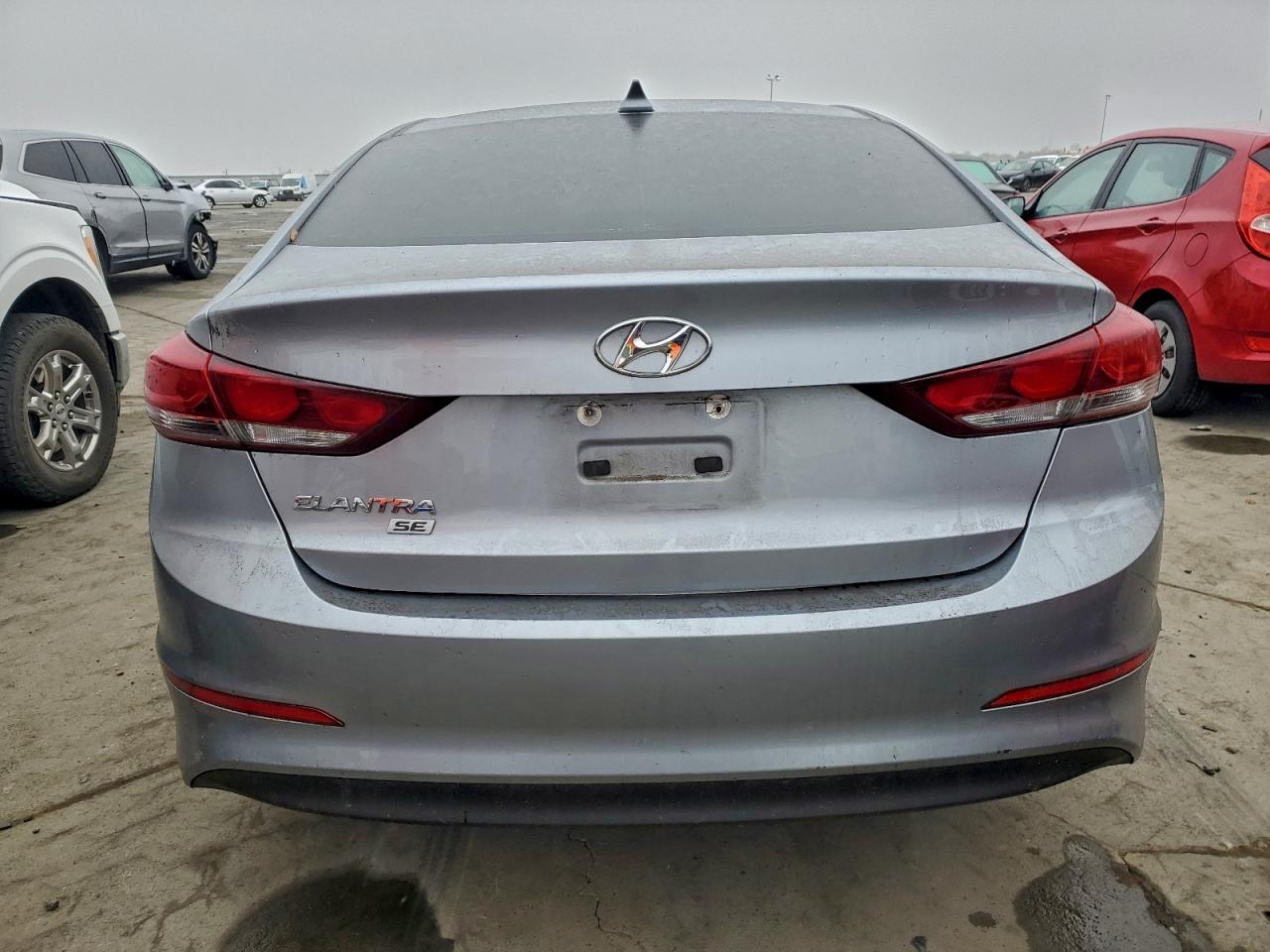 2017 HYUNDAI ELANTRA SE photo 6
