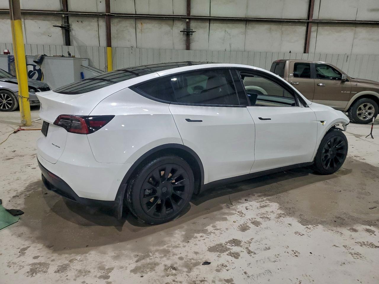 2021 TESLA MODEL Y photo 3