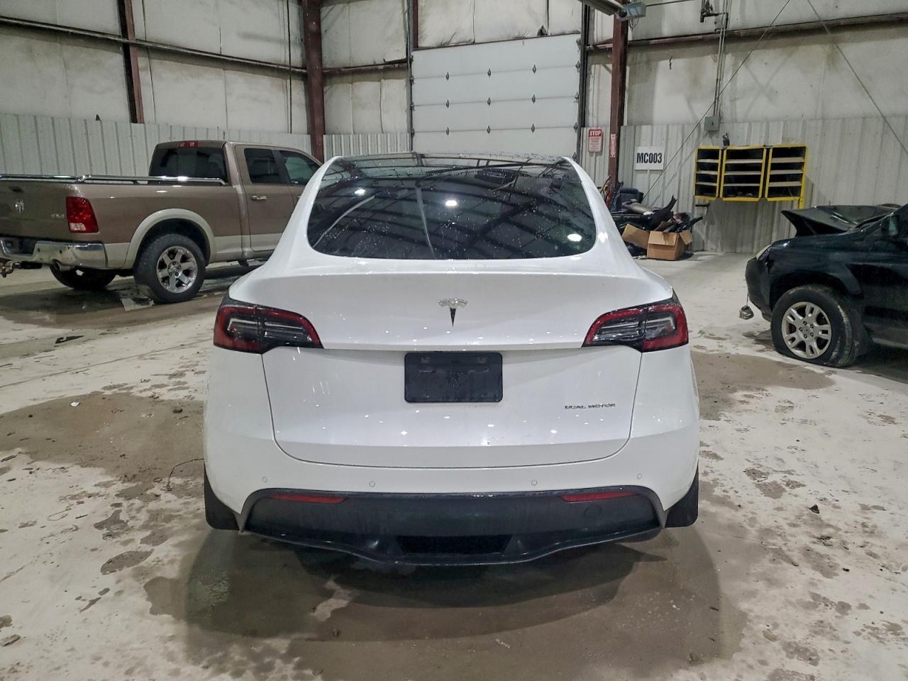 2021 TESLA MODEL Y photo 6