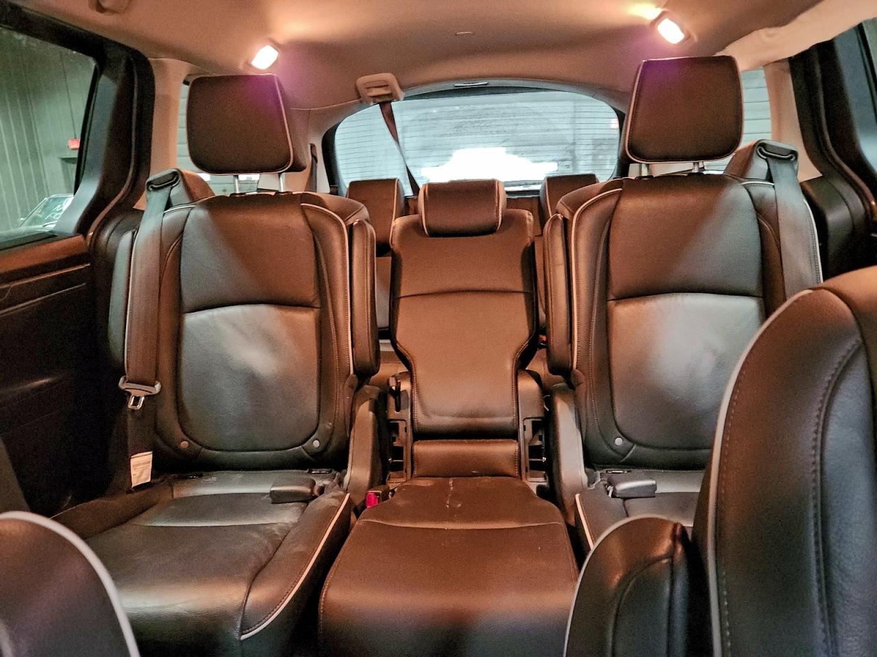 2025 HONDA ODYSSEY TOURING photo 10