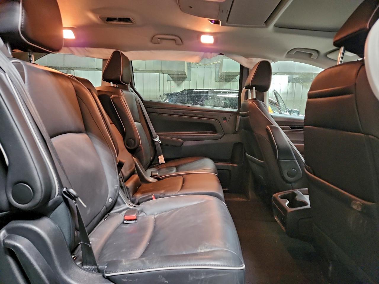 2025 HONDA ODYSSEY TOURING photo 11