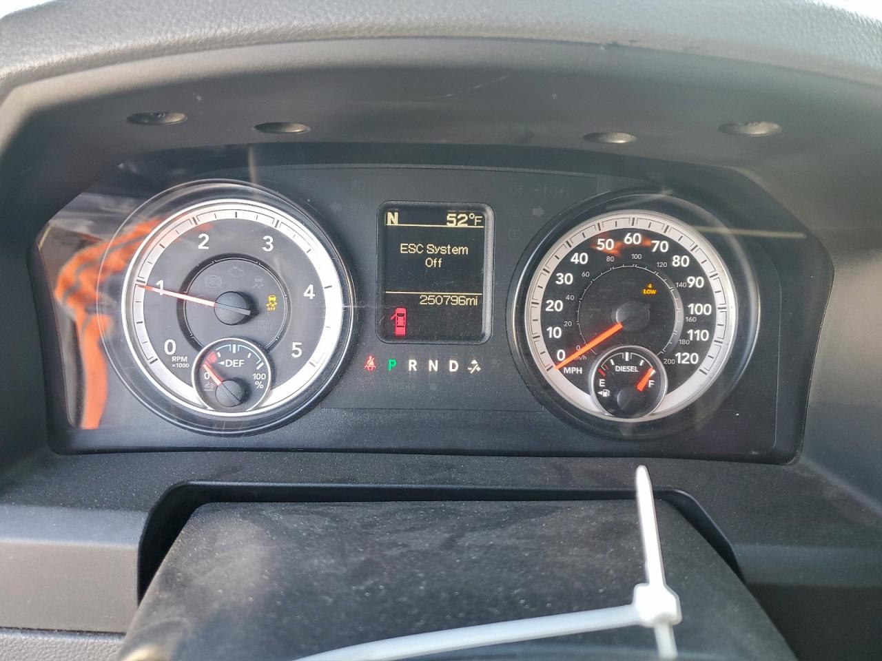 2015 RAM 1500 ST photo 9