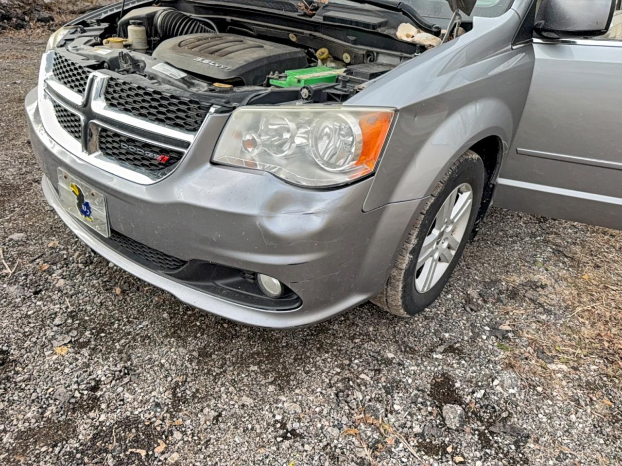 2013 DODGE GRAND CARAVAN CREW photo 14