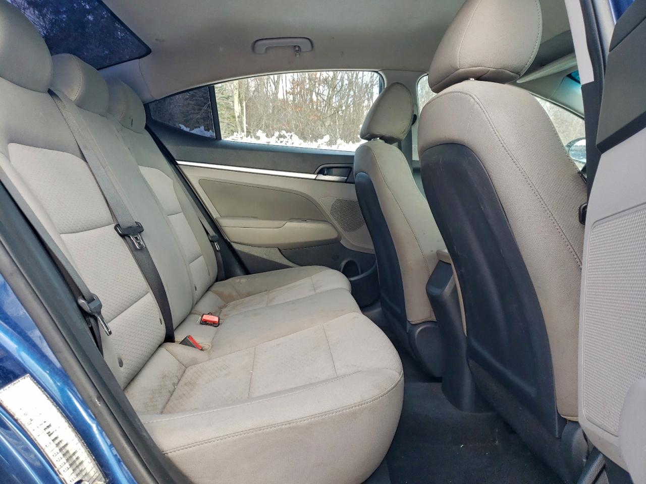2020 HYUNDAI ELANTRA SEL photo 10