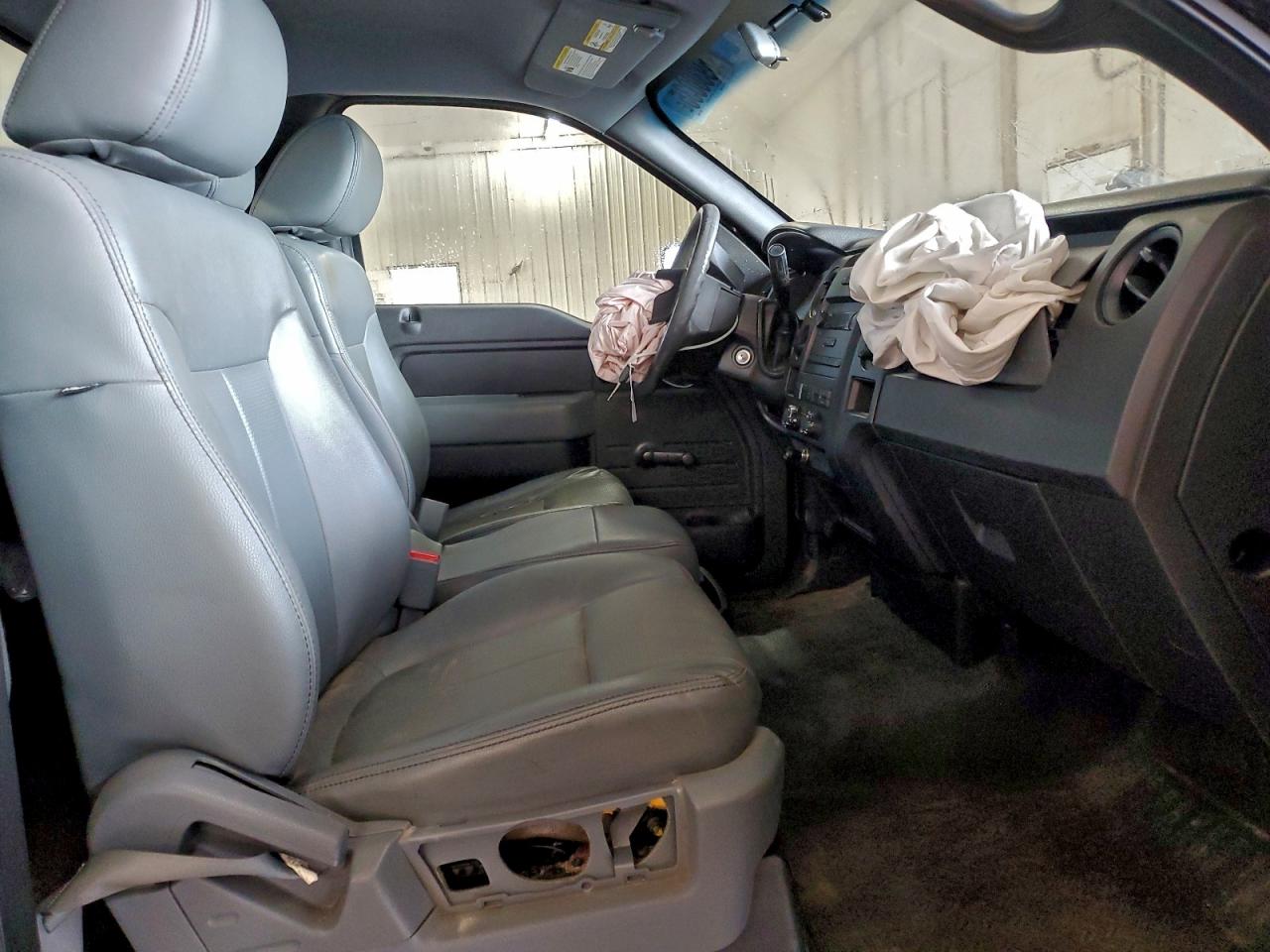 2011 FORD F150 photo 10