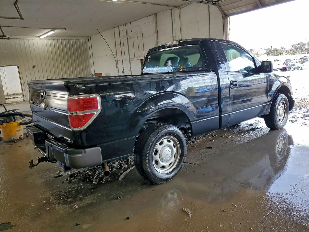 2011 FORD F150 photo 3