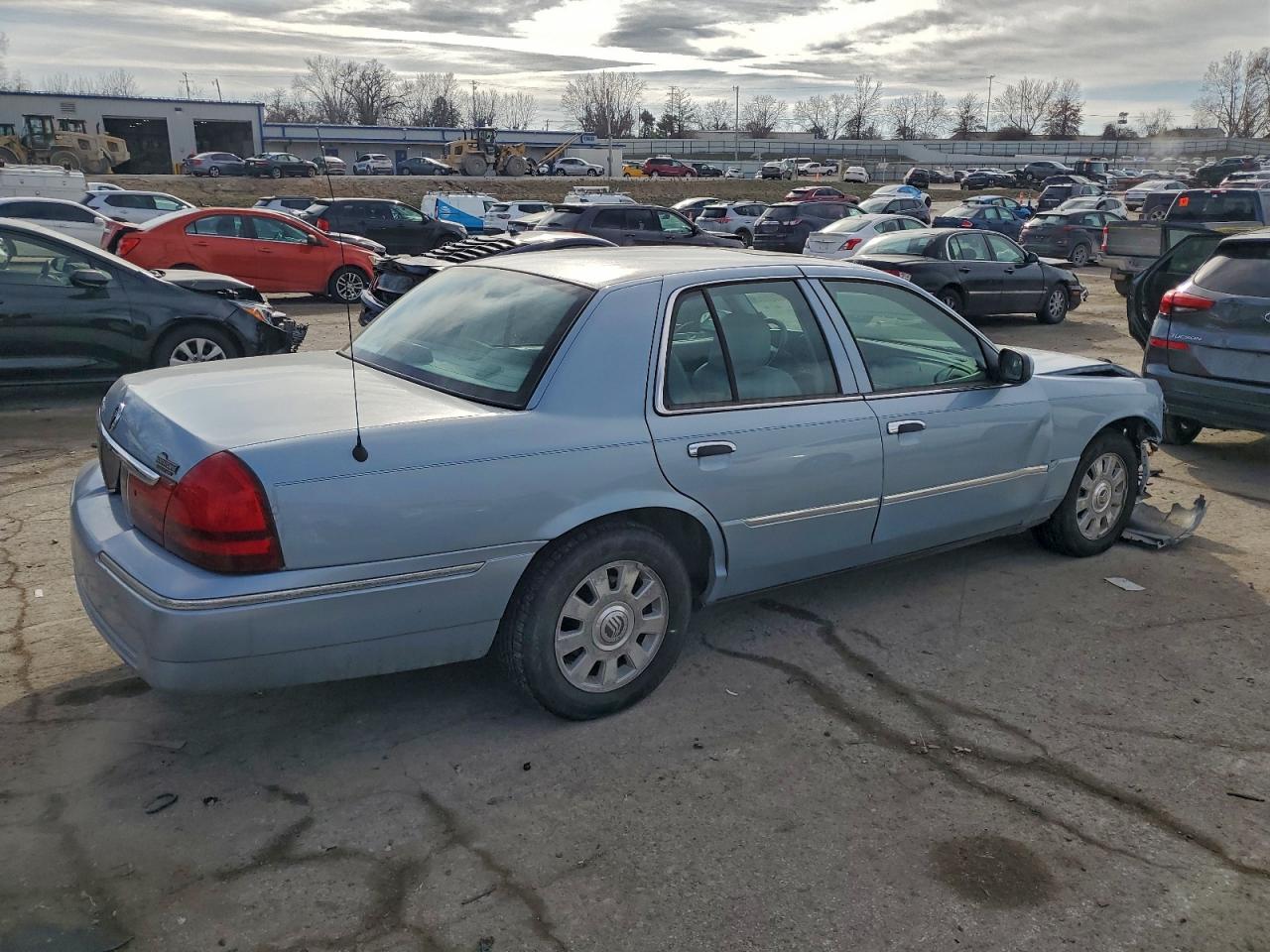2005 MERCURY GRAND MARQUIS LS photo 3
