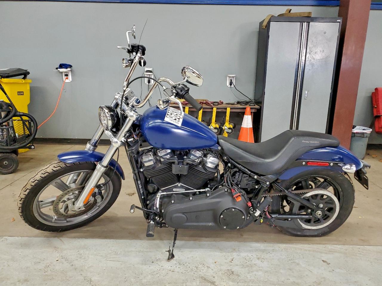 2024 HARLEY-DAVIDSON FXST photo 3