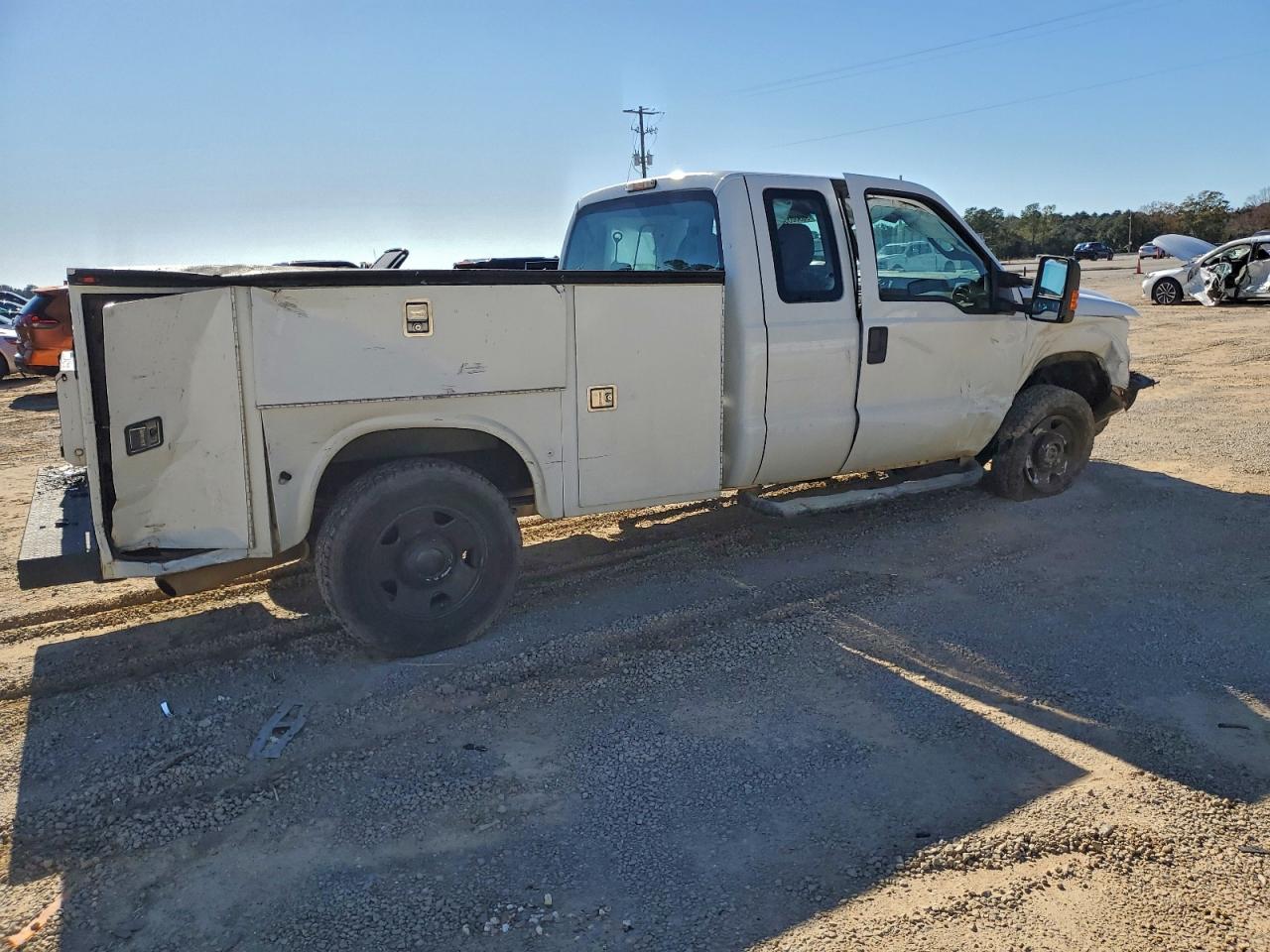 2013 FORD F 250 photo 5