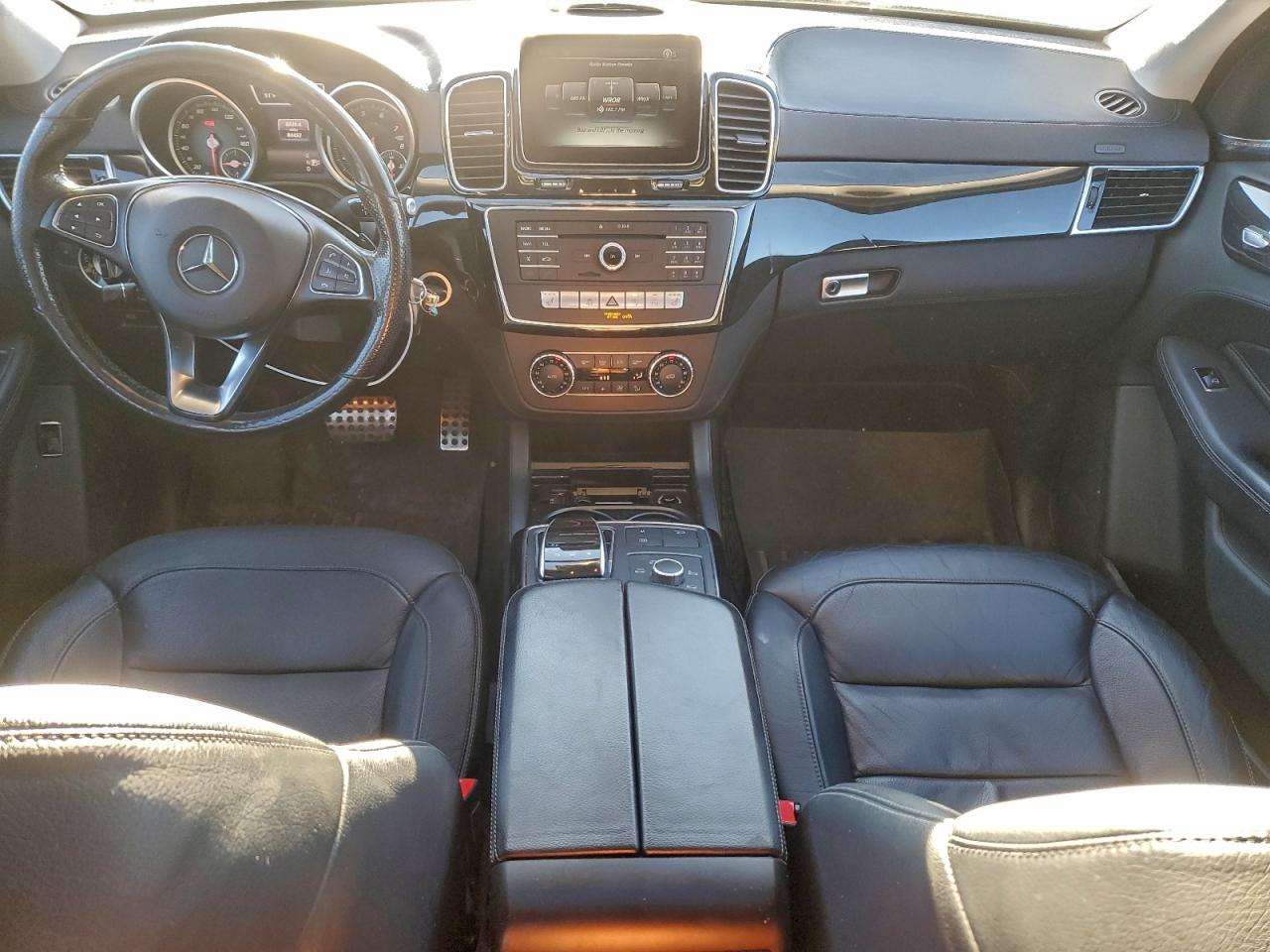 2016 MERCEDES-BENZ GLE 400 4MATIC photo 8