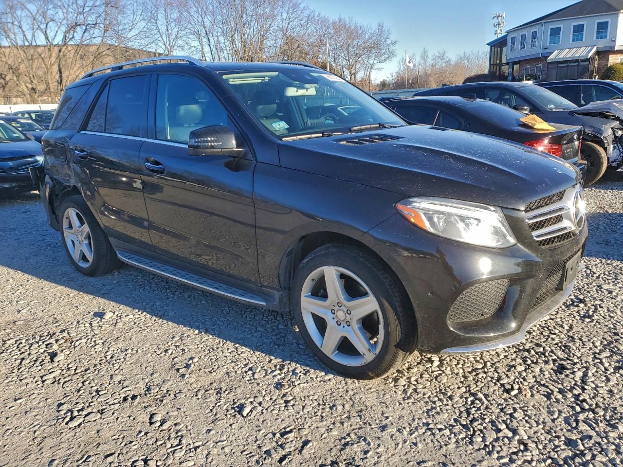 2016 MERCEDES-BENZ GLE 400 4MATIC photo 4