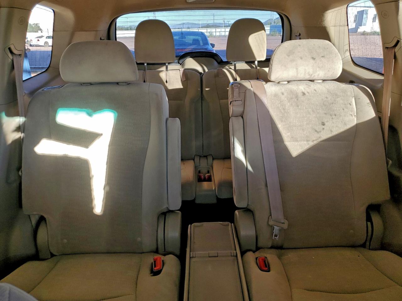 2011 TOYOTA HIGHLANDER BASE photo 10