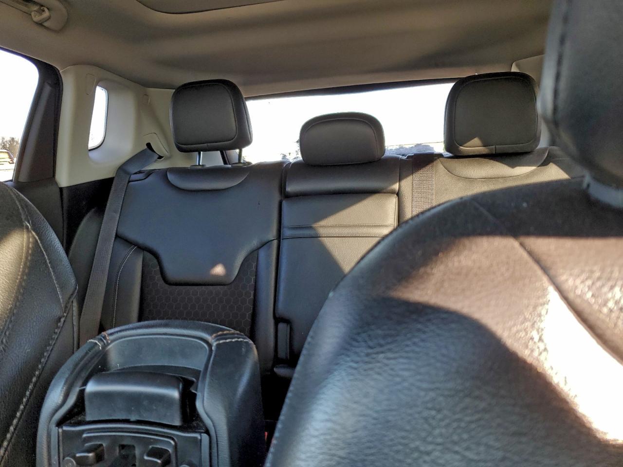 2017 JEEP COMPASS LATITUDE photo 10