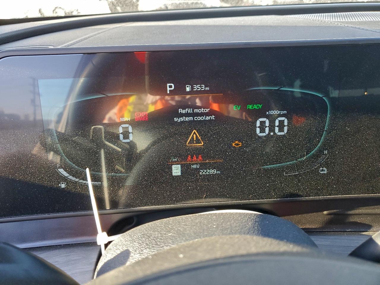 2025 KIA SPORTAGE X LINE photo 9