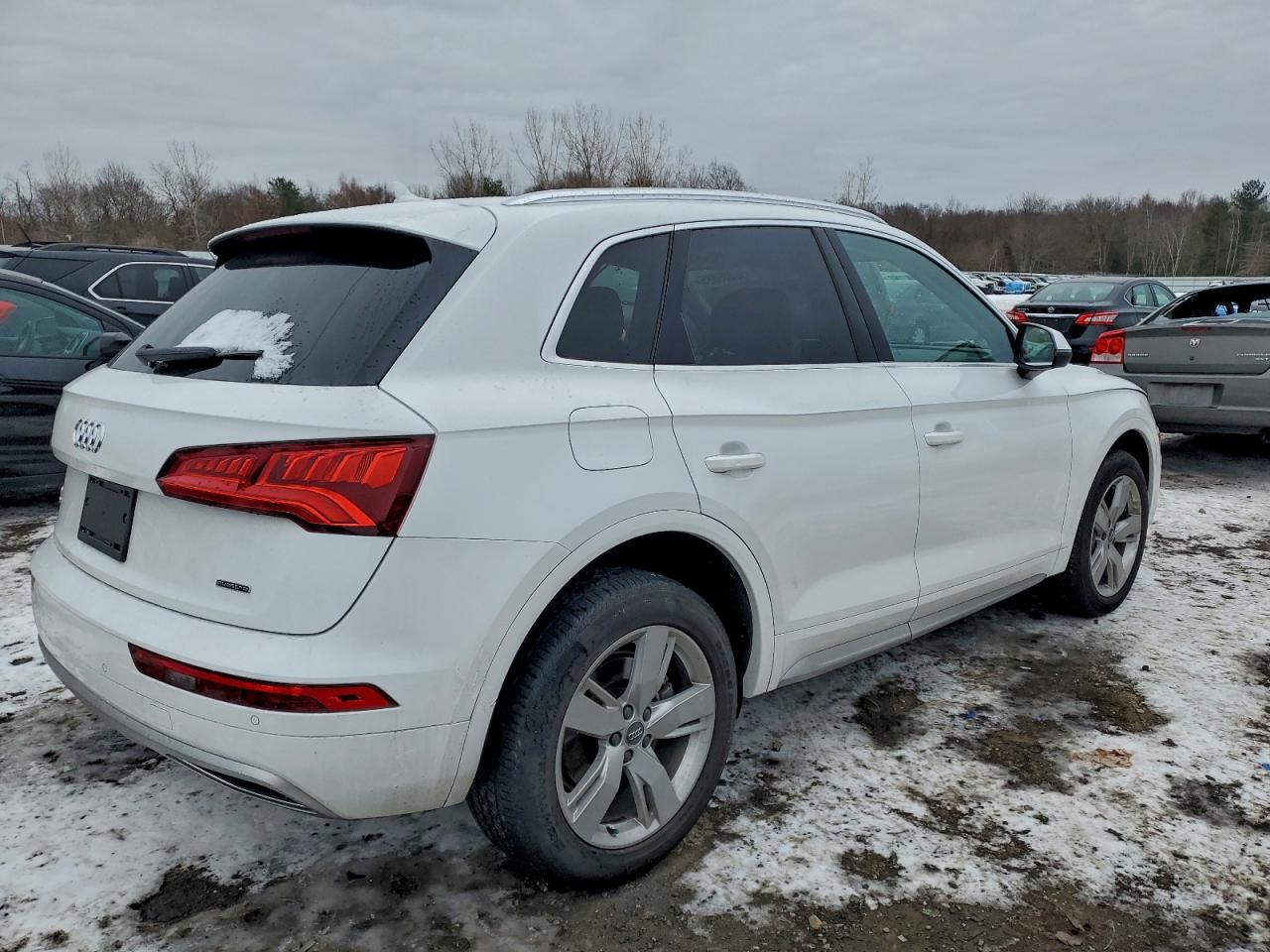 2019 AUDI Q5 PREMIUM PLUS photo 3