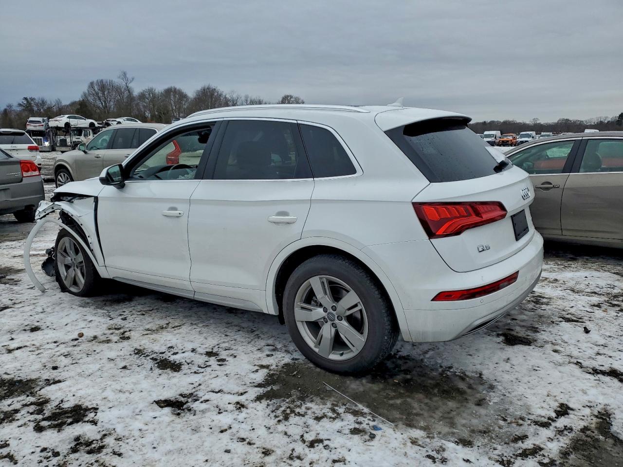 2019 AUDI Q5 PREMIUM PLUS photo 2