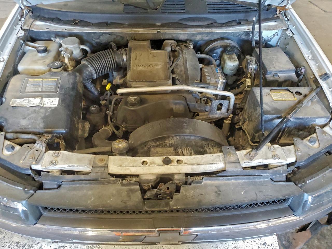 2004 CHEVROLET TRAILBLAZER LS photo 11