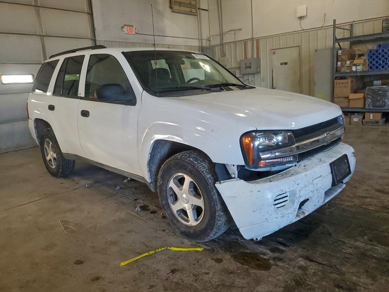 2004 CHEVROLET TRAILBLAZER LS photo 4