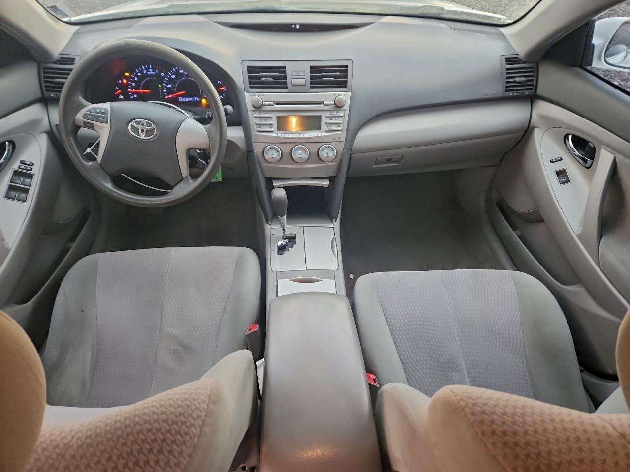 2011 TOYOTA CAMRY BASE photo 8