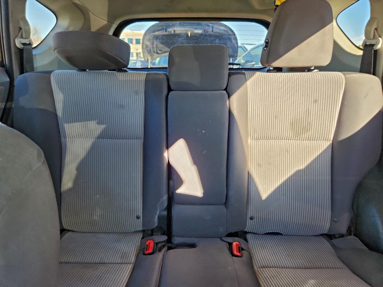 2013 TOYOTA RAV4 LE photo 10