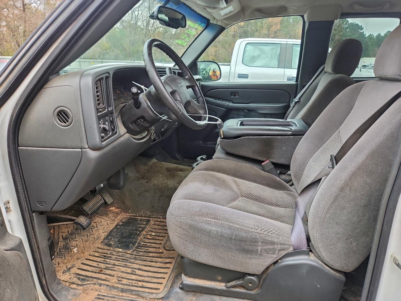 2006 CHEVROLET SILVERADO C1500 photo 7