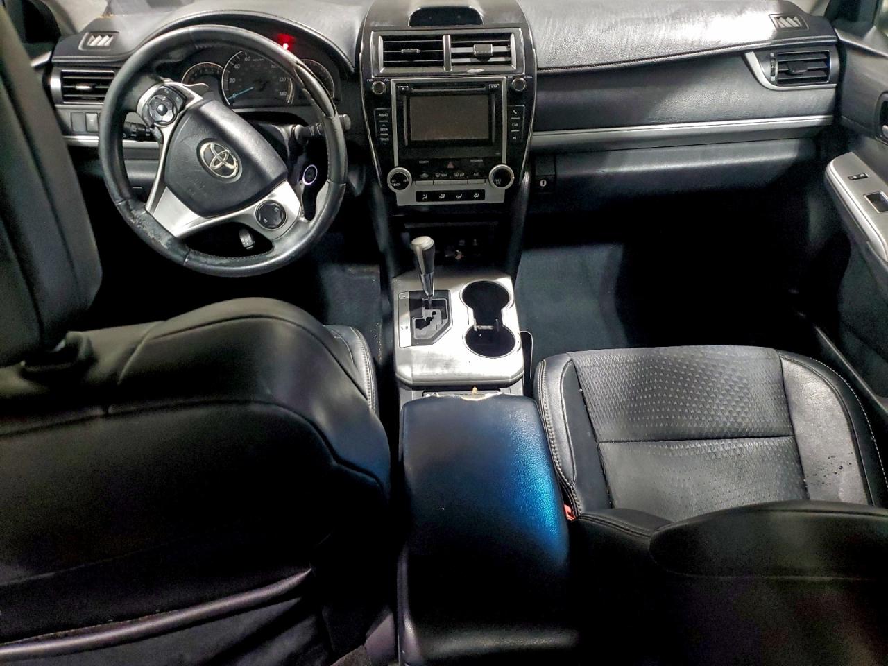 2012 TOYOTA CAMRY BASE photo 22