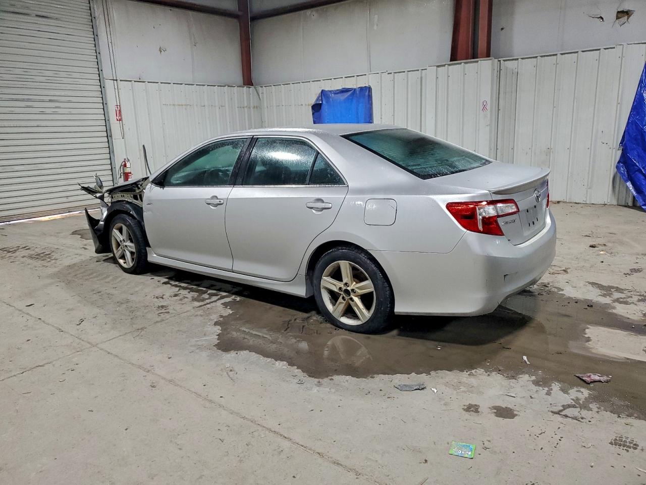 2012 TOYOTA CAMRY BASE photo 4