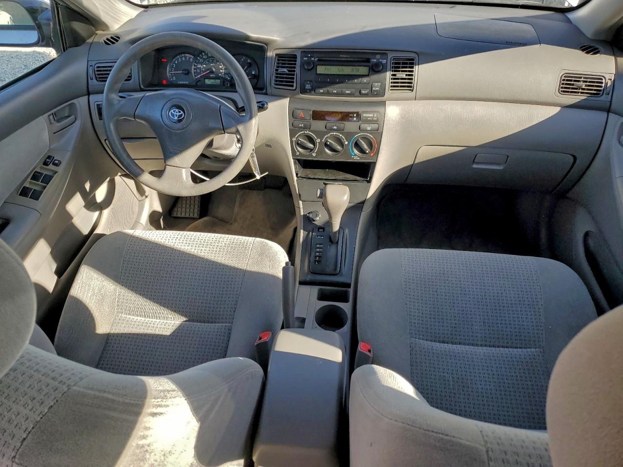 2006 TOYOTA COROLLA CE photo 8