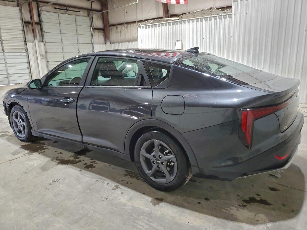 2025 KIA K4 LX photo 2
