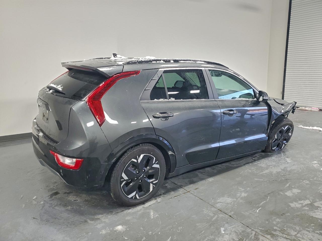 2024 KIA NIRO WIND photo 3