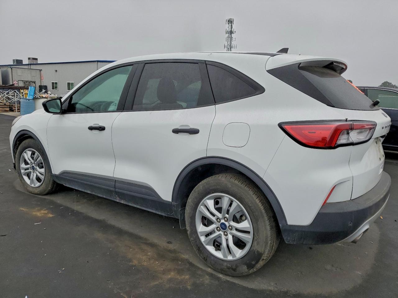 2022 FORD ESCAPE S photo 2