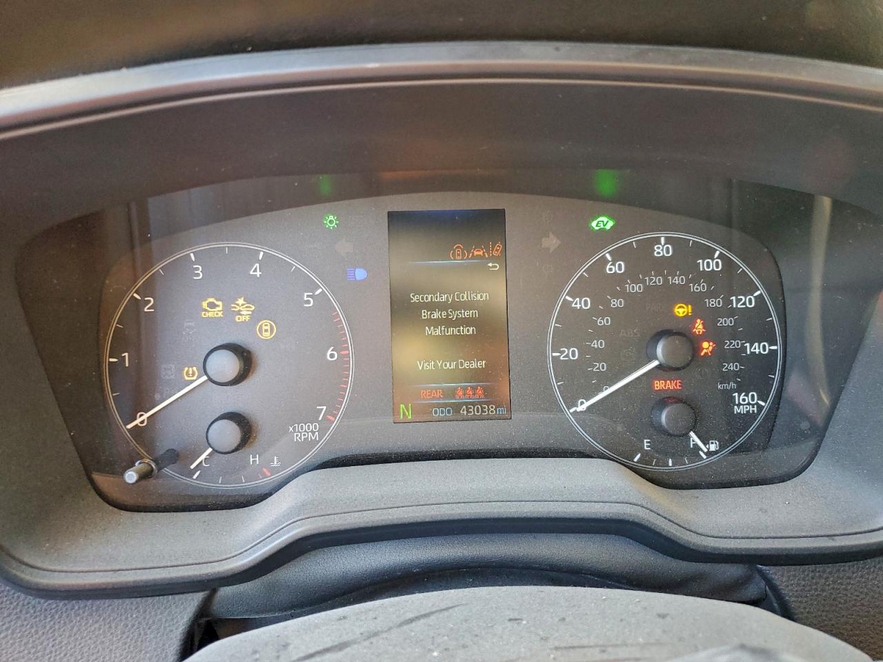 2023 TOYOTA COROLLA LE photo 9