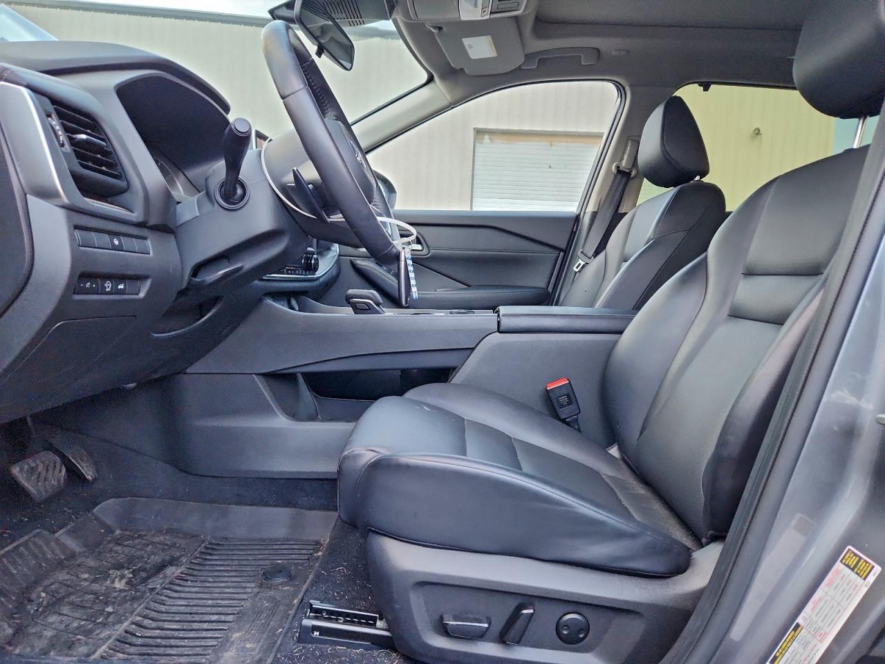 2024 NISSAN ROGUE SV photo 7