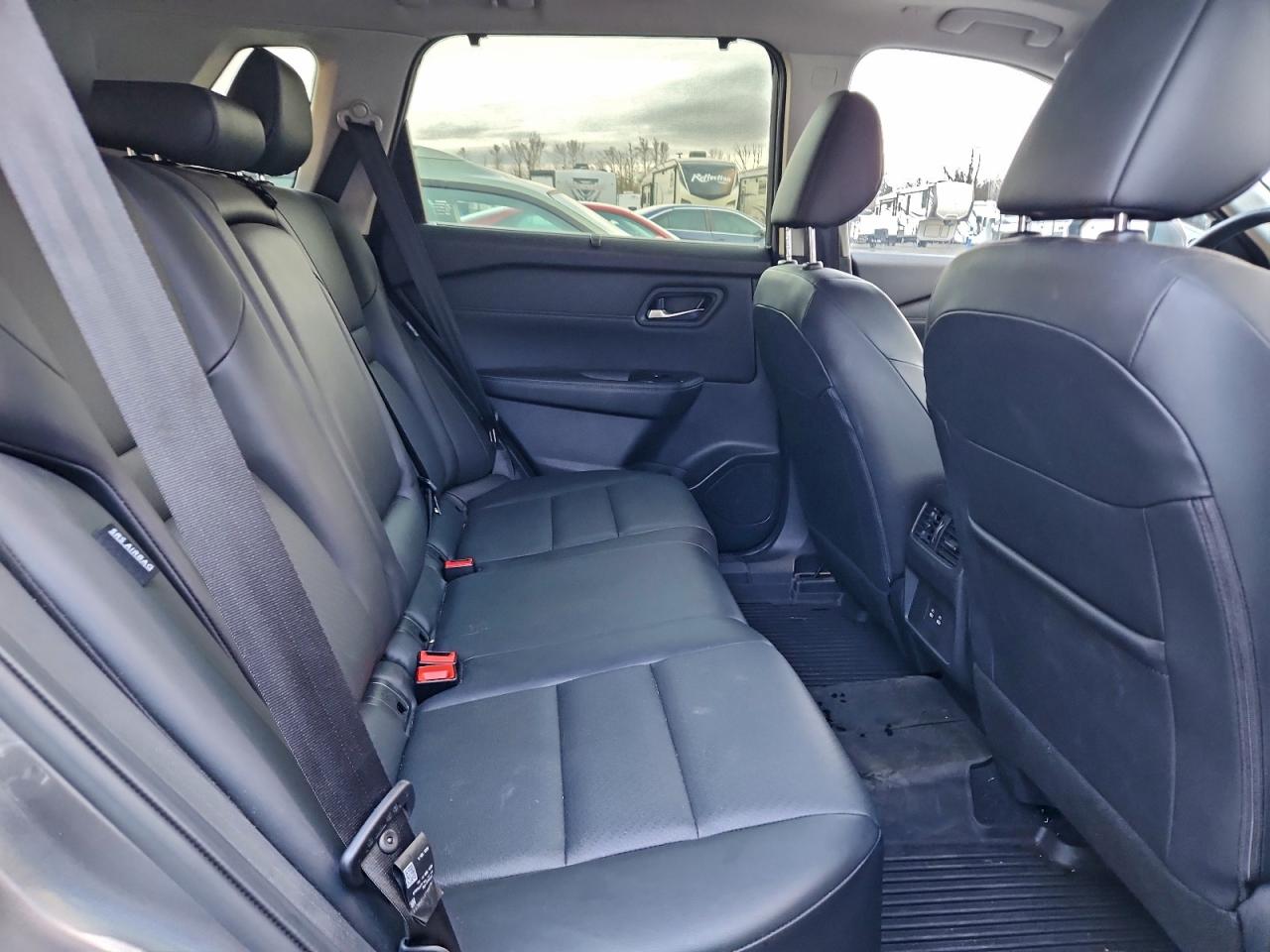 2024 NISSAN ROGUE SV photo 10