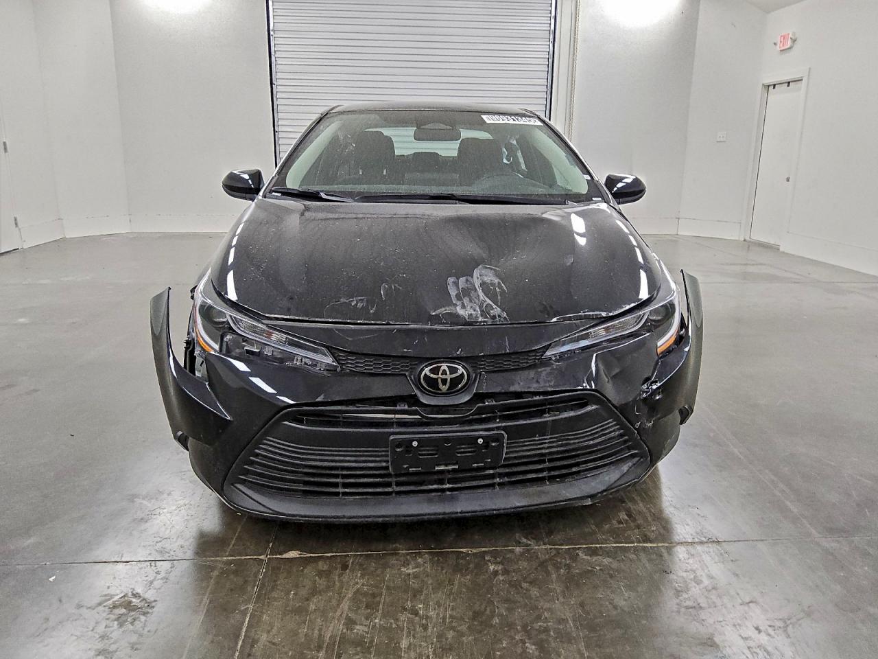 2025 TOYOTA COROLLA LE photo 5