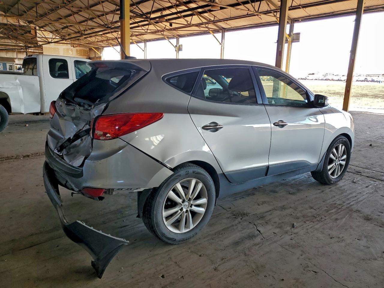 2012 HYUNDAI TUCSON GLS photo 3