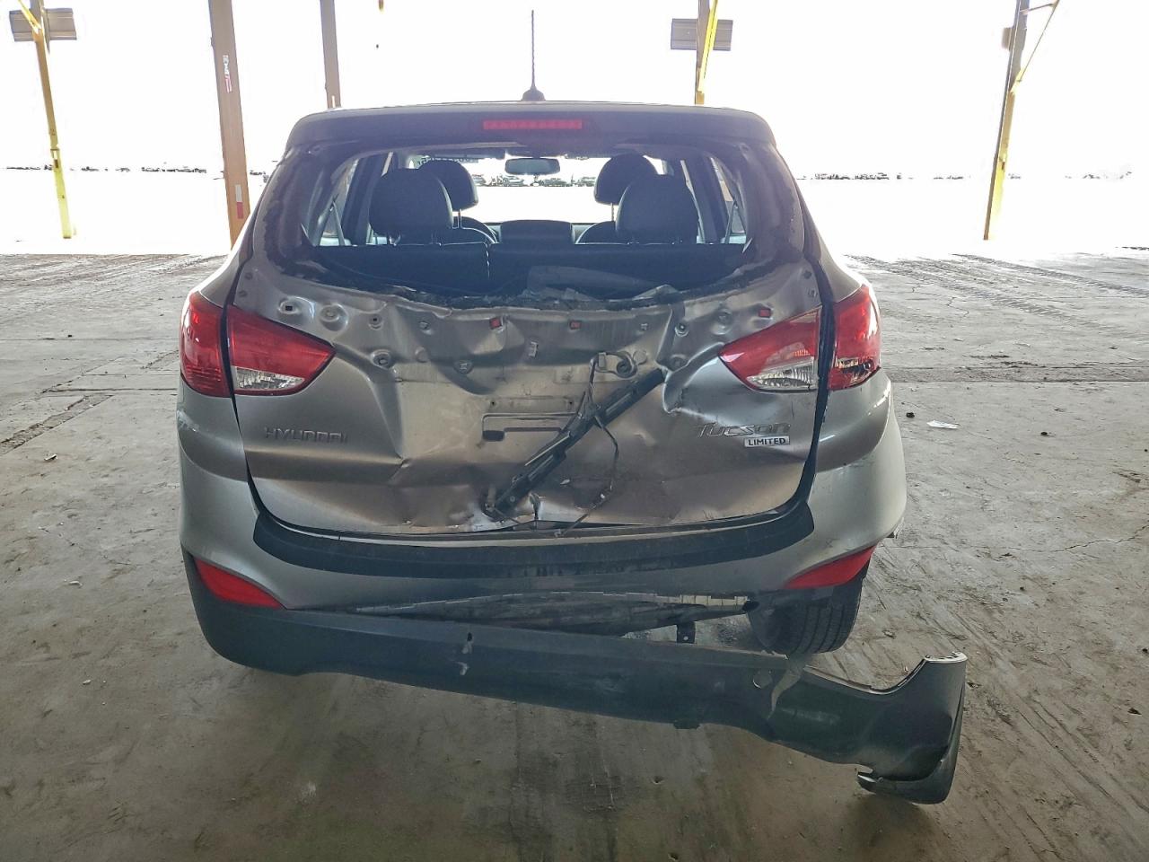 2012 HYUNDAI TUCSON GLS photo 6