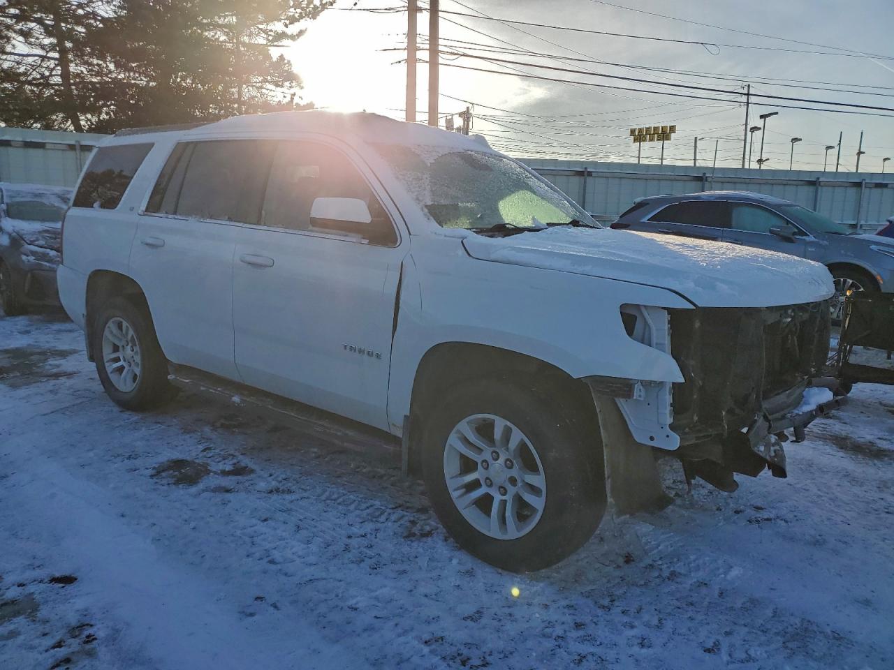 2016 CHEVROLET TAHOE K1500 LT photo 4