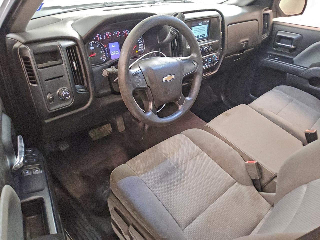 2017 CHEVROLET SILVERADO C1500 photo 8