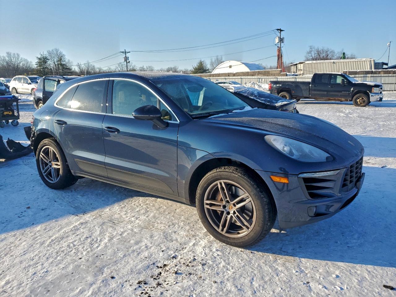 2016 PORSCHE MACAN S photo 4