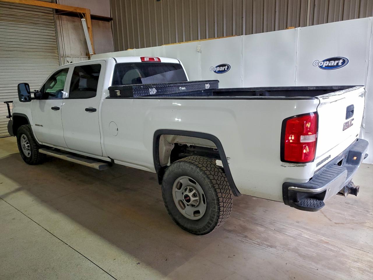 2017 GMC SIERRA K2500 HEAVY DUTY photo 2