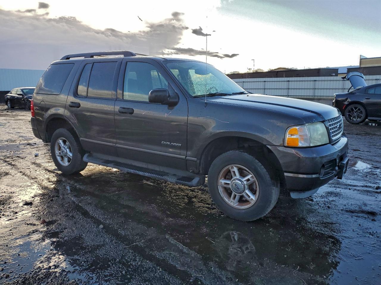 2005 FORD EXPLORER XLT photo 4