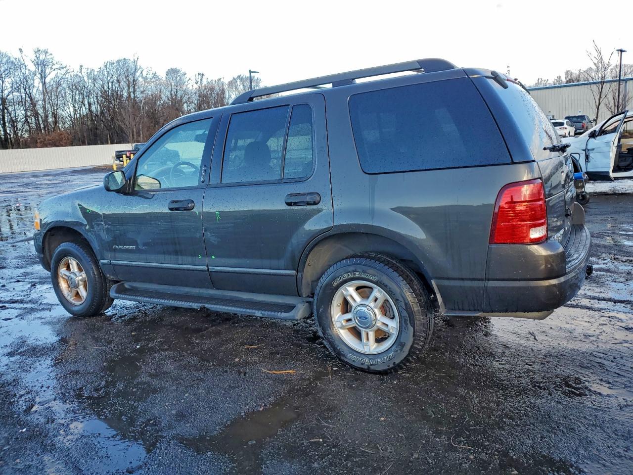 2005 FORD EXPLORER XLT photo 2