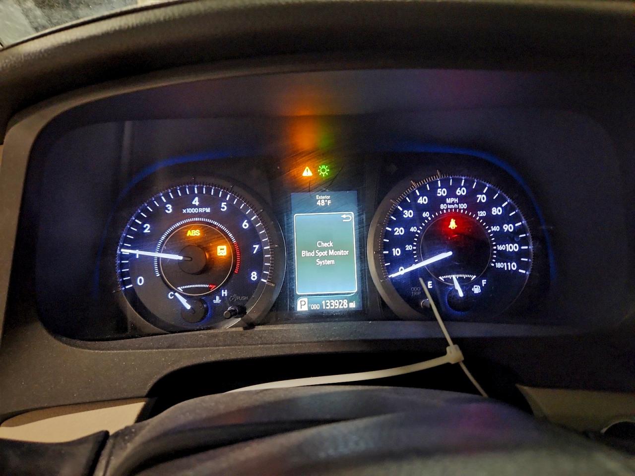 2015 TOYOTA SIENNA XLE photo 9