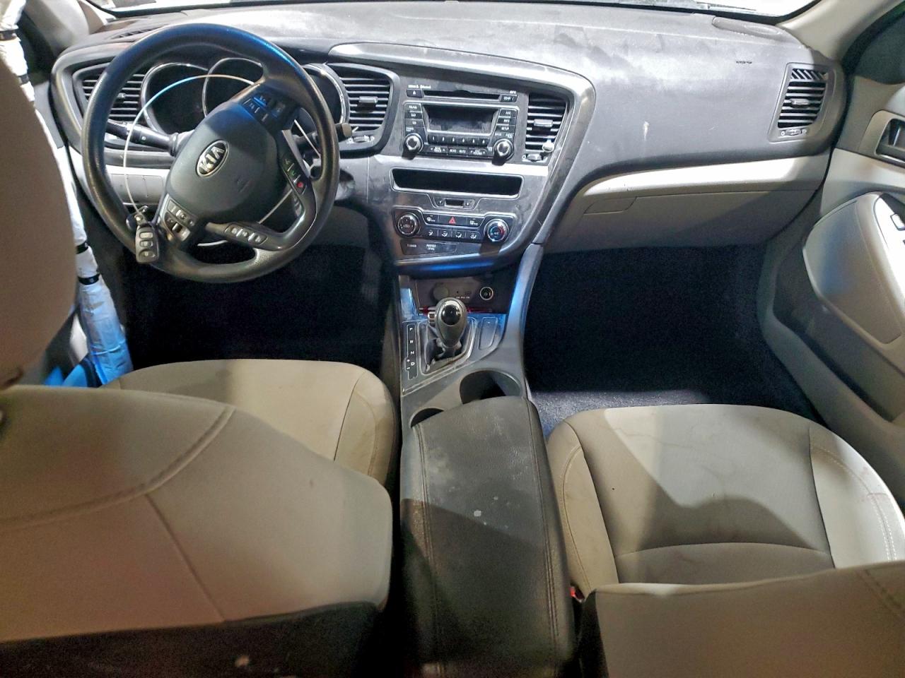 2013 KIA OPTIMA LX photo 8