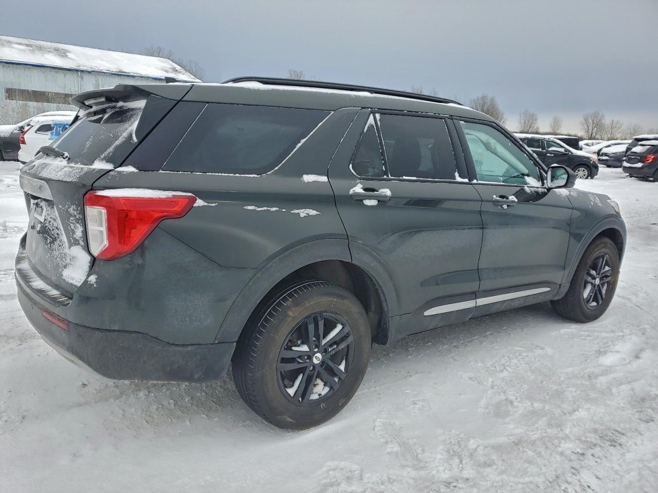 2023 FORD EXPLORER XLT photo 7