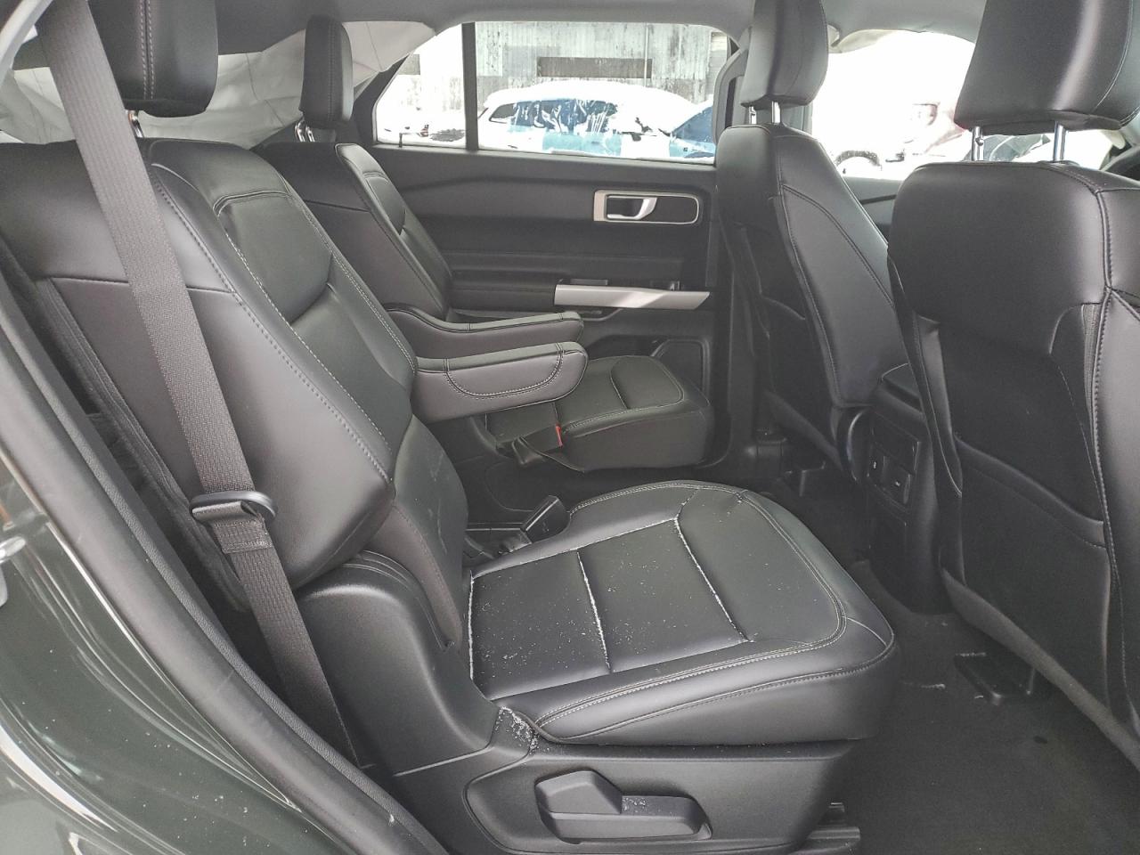 2023 FORD EXPLORER XLT photo 31
